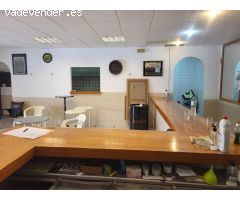 OPORTUNIDAD ÚNICA - LOCAL CON LICENCIA DE BAR/CAFETERÍA Y AMPLIA TERRAZA PRIVATIVA