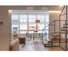 SE ALQUILA DÚPLEX DE DISEÑO Y REFORMADO SIN ASCENSOR  DE CORTA ESTANCIA  EN CENTRO AMURALLADO