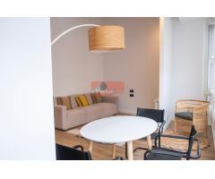 SE ALQUILA DÚPLEX DE DISEÑO Y REFORMADO SIN ASCENSOR  DE CORTA ESTANCIA  EN CENTRO AMURALLADO