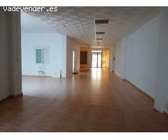 Local comercial en alquiler