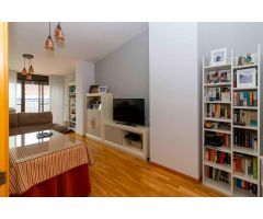 ÁTICO DUPLEX CON GARAJE Y TRASTERO EN EL CASCO ANTIGUO