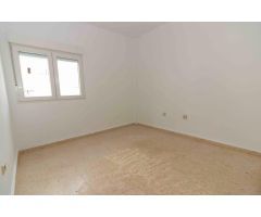 EXCELENTE PISO EN MONTIJO EN ALQUILER