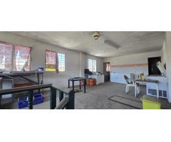 LOCAL COMERCIAL CON ENTREPLANTA