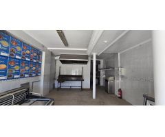 LOCAL COMERCIAL CON ENTREPLANTA