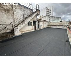 Amplio Edificio en el Corazón del Casco Antiguo de Badajoz