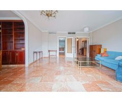 Piso en Venta en Los Sevillanos, Sevilla