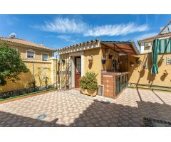 Chalet en Venta en Montequinto, Sevilla