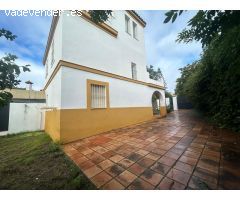 Chalet en Venta en Mairena del Aljarafe, Sevilla