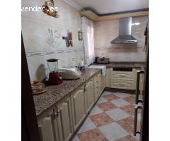 PISO EN NUEVA SEVILLA CON TERRAZA