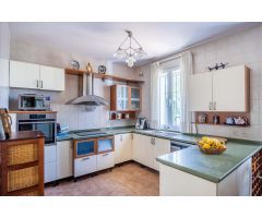 Chalet en Venta en Bormujos, Sevilla