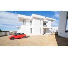 Promoción de 3 magníficos chalets independientes en Gines