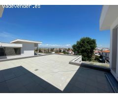 Promoción de 3 magníficos chalets independientes en Gines