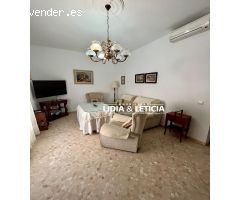 CASA EN EL CENTRO EN ALCALÁ DE GUADAÍRA