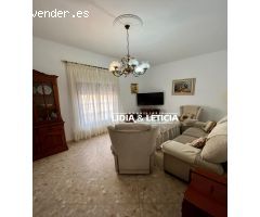 CASA EN EL CENTRO EN ALCALÁ DE GUADAÍRA