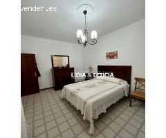 CASA EN EL CENTRO EN ALCALÁ DE GUADAÍRA
