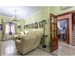 Casa con ascensor, en Mairena del Alcor