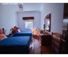 Casa en planta alta con Local