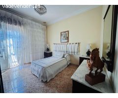 Casa en planta alta con Local
