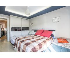 Piso de 3 habitaciones en residencial con piscina en Alcalá de Guadaíra