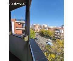 Piso con terraza para reformar