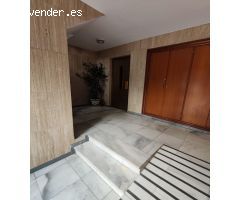 Piso con terraza para reformar