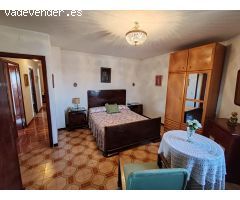 Piso con terraza para reformar