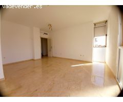 Piso sin amueblar y con garaje opcional