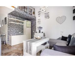 se alquila piso amueblado de 2 habitaciones un baño piscina garaje