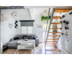 se alquila piso amueblado de 2 habitaciones un baño piscina garaje