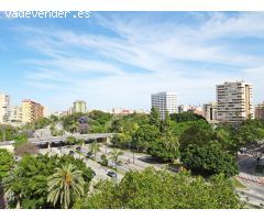 Piso en  La Aurora - Avda Andalucia con garaje.