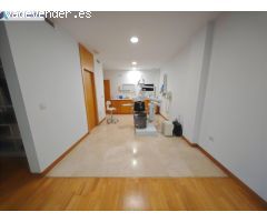 Oficina/Consultorio en Alquiler – Perfectamente Acondicionado y Céntrico