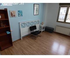 Piso en Alquiler en Albacete - Tres Dormitorios y Dos Baños