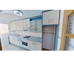VIVIENDA DE TRES DORMITORIOS Y DOS BAÑOS CON PLAZA DE GARAJE Y DOS TRASTEROS