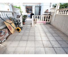 DUPLEX EN ESQUINA EN TORRETA