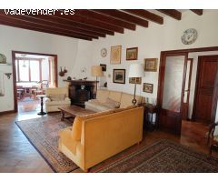 Casa rústica con terreno y alma mallorquina en Pórtol – Marratxí.