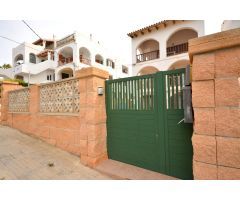 Se vende planta baja con piscina comunitaria y garaje propio, zona Santa Ponça
