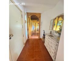 Venta Piso Pino Montano, MUYYY AMPLIO Y LUMINOSO