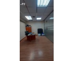 Local comercial de 126 metros en el centro de Patiño