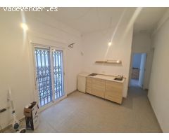 Espectacular piso reformado a estrenar con balcones a la calle – Listo para entrar a vivir