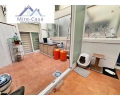 MAGNIFICA VIVIENDA CON PATIO PISABLE, ASCENSOR Y GARAJE, ZONA CORTE INGLES