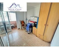 MAGNIFICA VIVIENDA CON PATIO PISABLE, ASCENSOR Y GARAJE, ZONA CORTE INGLES