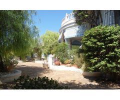 CHALET INDEPENDIENTE EN URBANIZACION SAN LUIS, TORREVIEJA