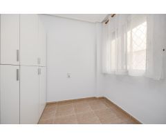 Apartamento de dos dormitorios a 200 metros de la playa de los locos