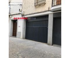 PISO CENTRICO CON ASCENSOR Y COCHERA
