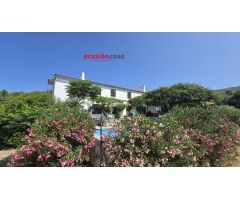FINCA RUSTICA CON CORTIJOS