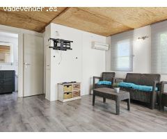 Dos casas de madera en una amplia parcela