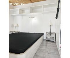 Dos casas de madera en una amplia parcela