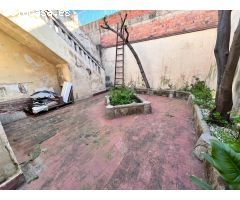 Local en la C/ Sant Joan, en una de las dos calles más comerciales de Calella