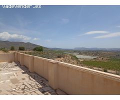 CHALET INDEPENDIENTE EN NOVELDA HORNA ALTA