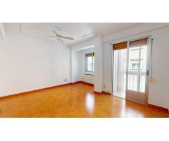 Acogedora Vivienda en Las Delicias: Ideal para Tu Nuevo Comienzo